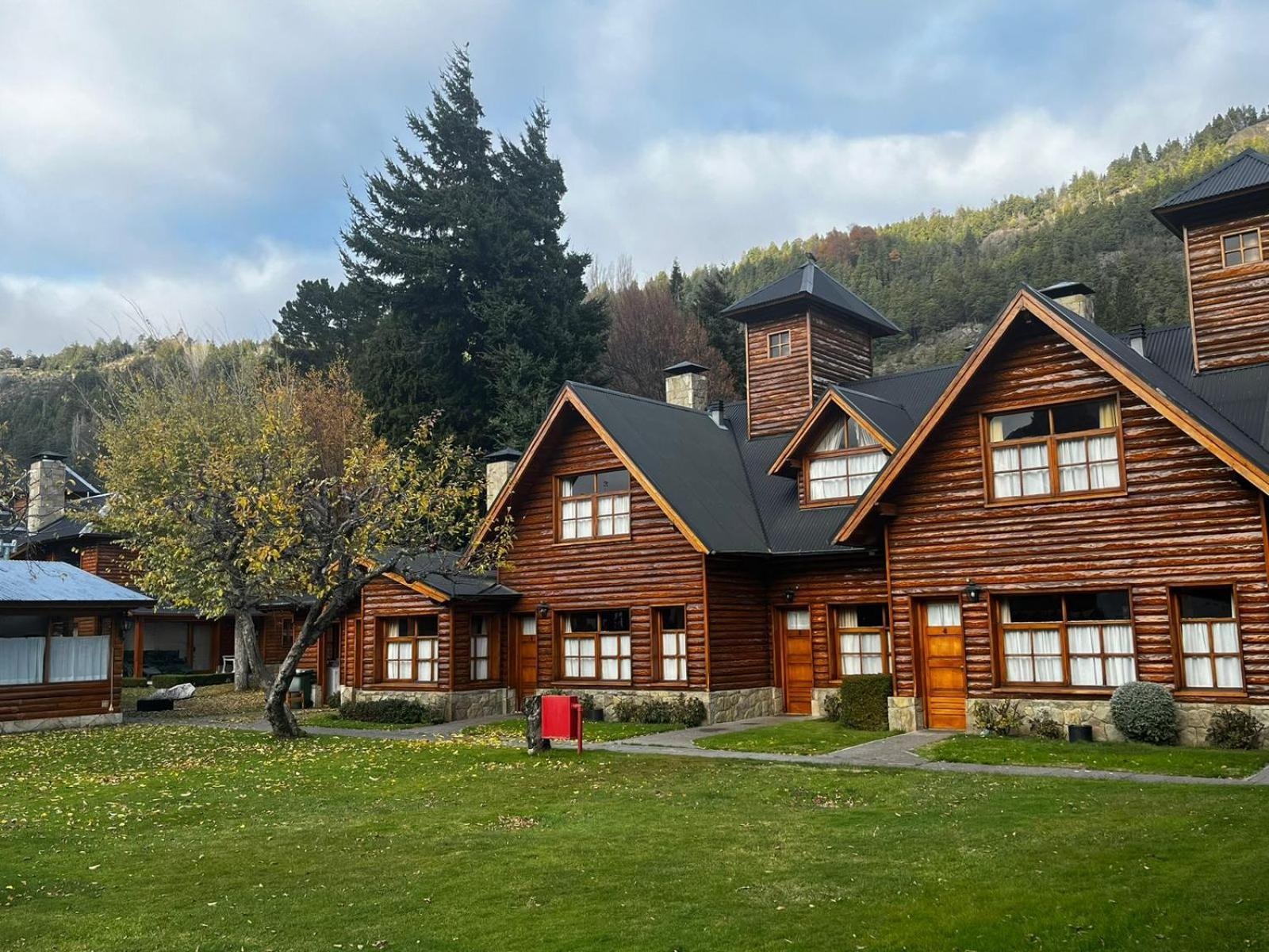 Apart Torres Del Sur San Martin de los Andes Luaran gambar